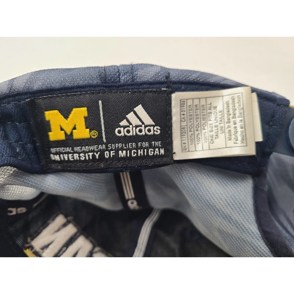 University of Michigan Wolverines Camo Adidas Snapback Hat‎ Cap Polyester NCAA